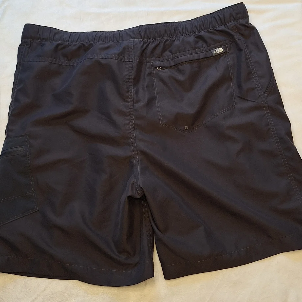 The North Face Black Swim Shorts - Picture 5 of 16